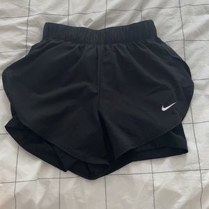 Dri-Fit Nike 2 in 1 short (black)